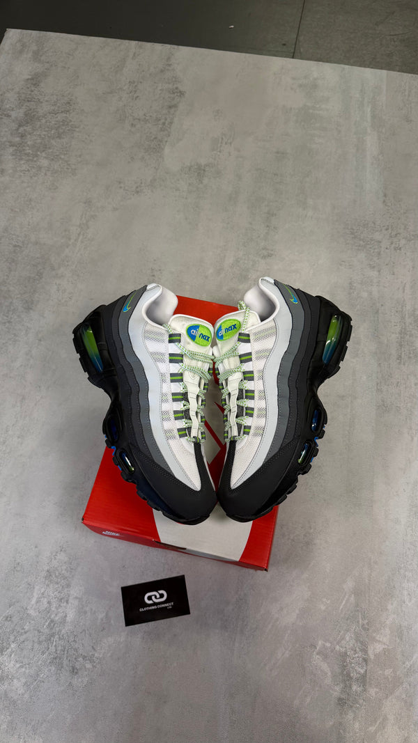 Nike Air Max 95 'Blue Apple'
