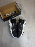 Nike React Vision 'Black, White'