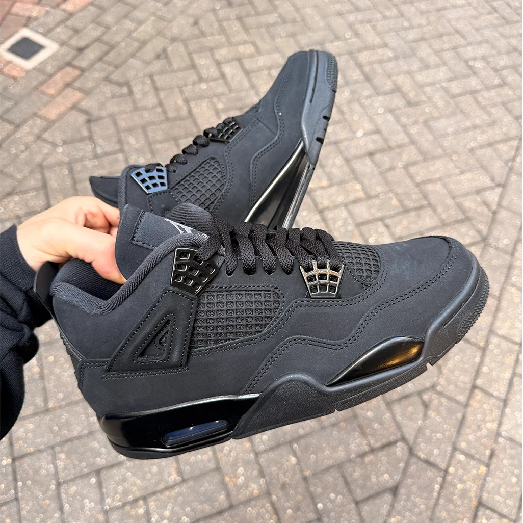 Air Jordan 4 Retro Black Cat 2025