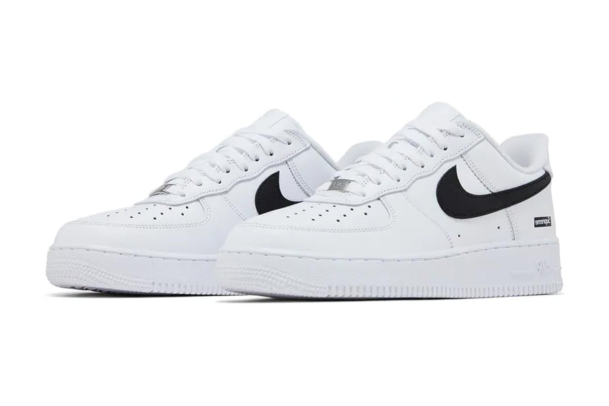 Nike x Supreme Air Force 1 Low White Black