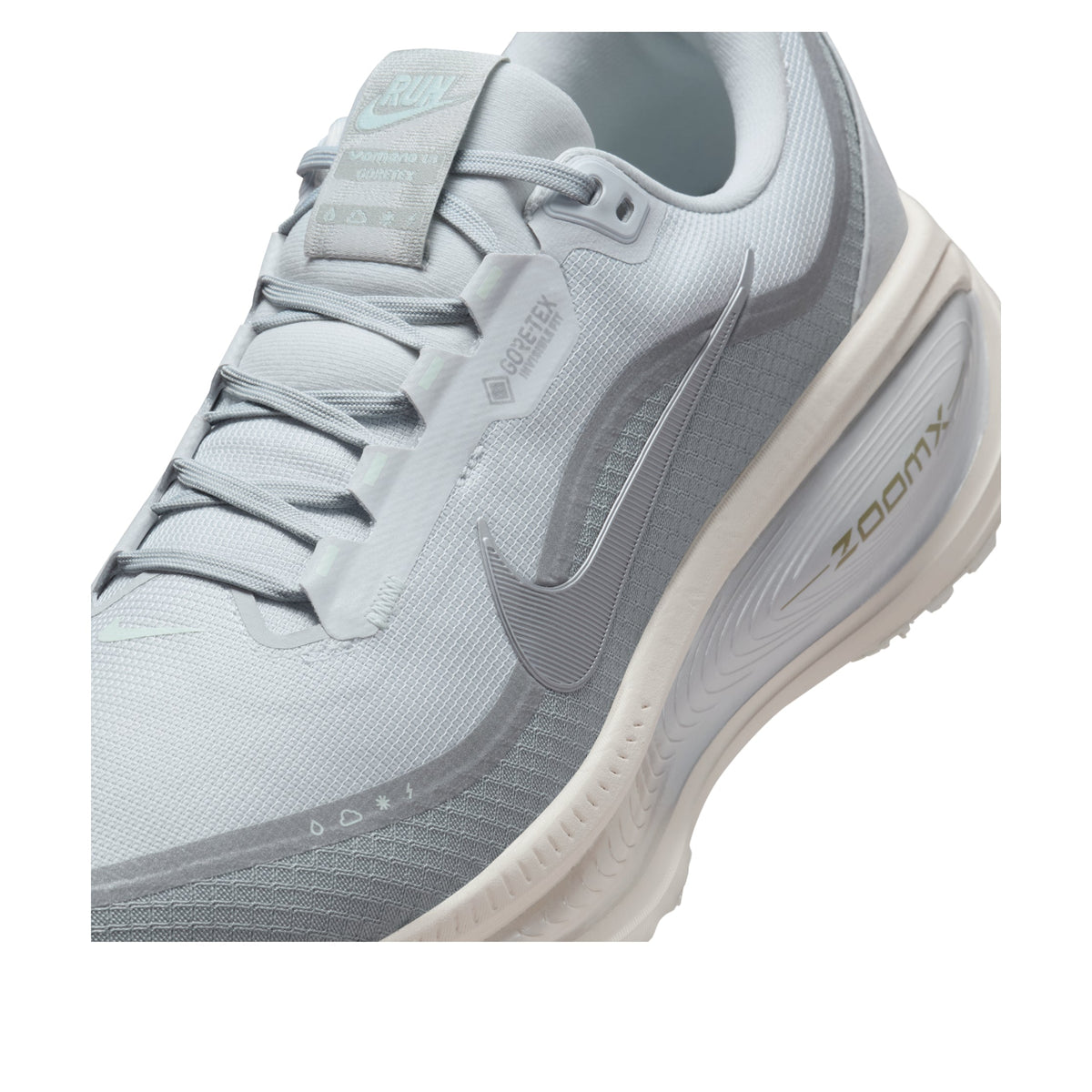 Nike Vomero 18 Gore-Tex Pure Platinum Light Pumice